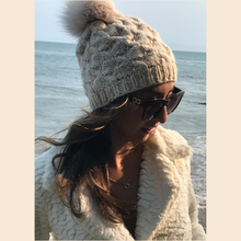 Load image into Gallery viewer, R-hat3